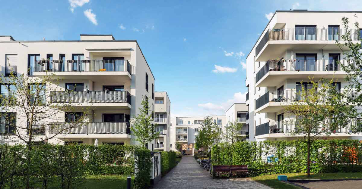 Apartment gate access control in a small residential building managed from the 1Control ACCESS web panel