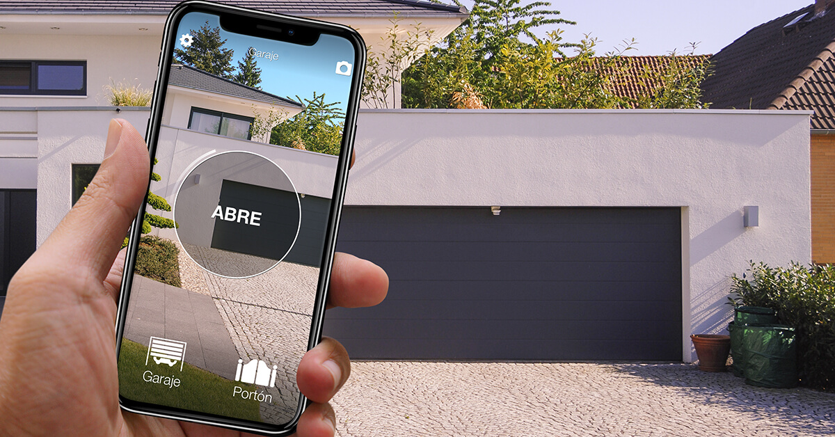 Mando de garaje perdido junto al móvil con la app 1Control: qué hacer, a quién avisar y cómo evitarlo